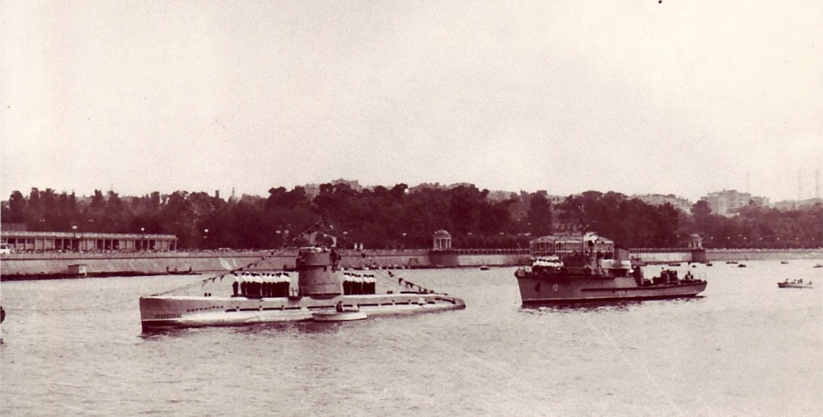 Подводная лодка м 240