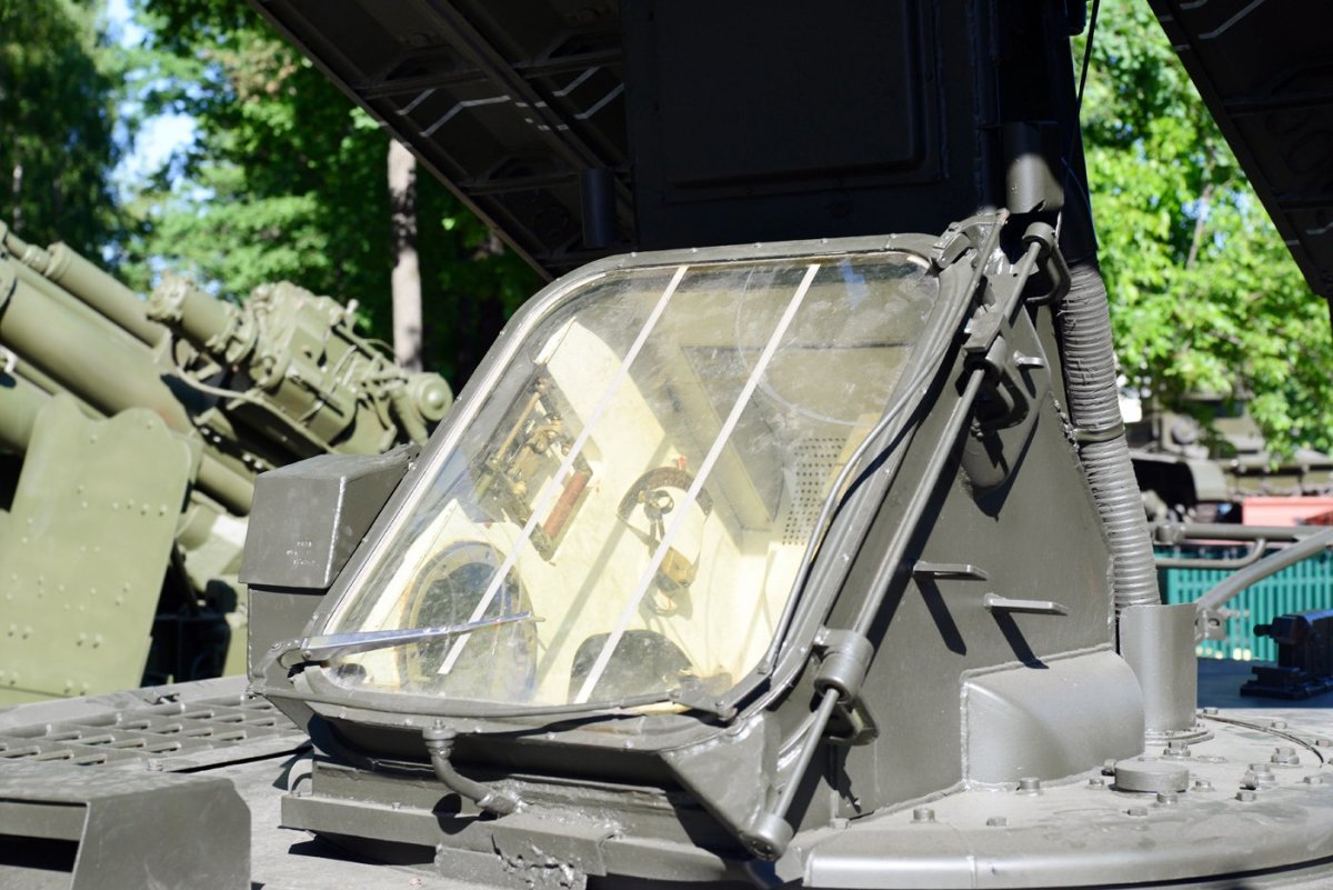 Стрела-10 зенитный ракетный