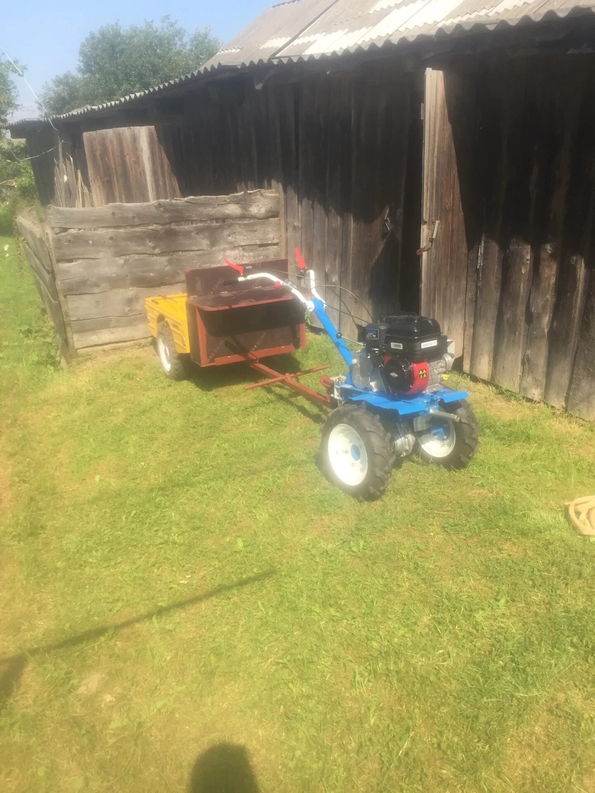 Мотоблок с прицепом енот