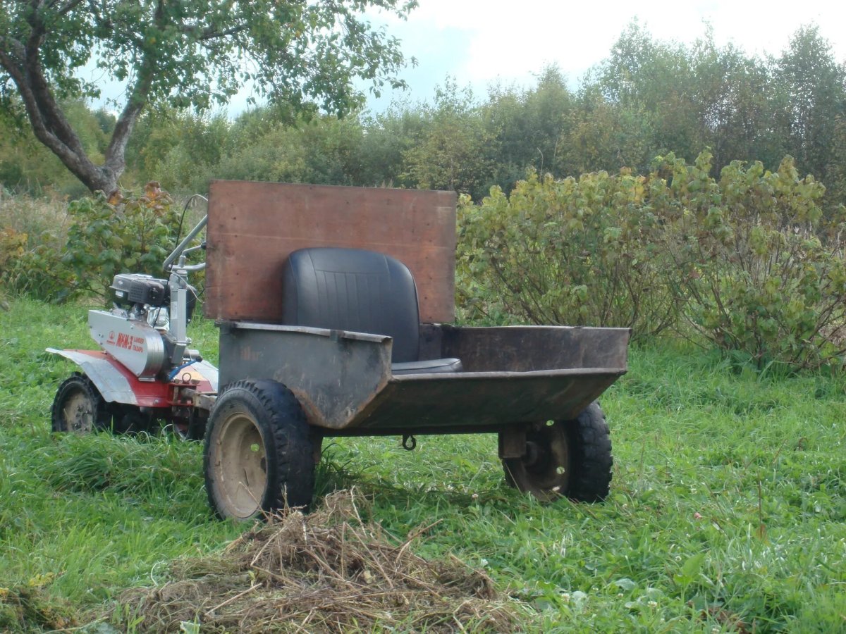 Приставка к мотоблоку Пахарь