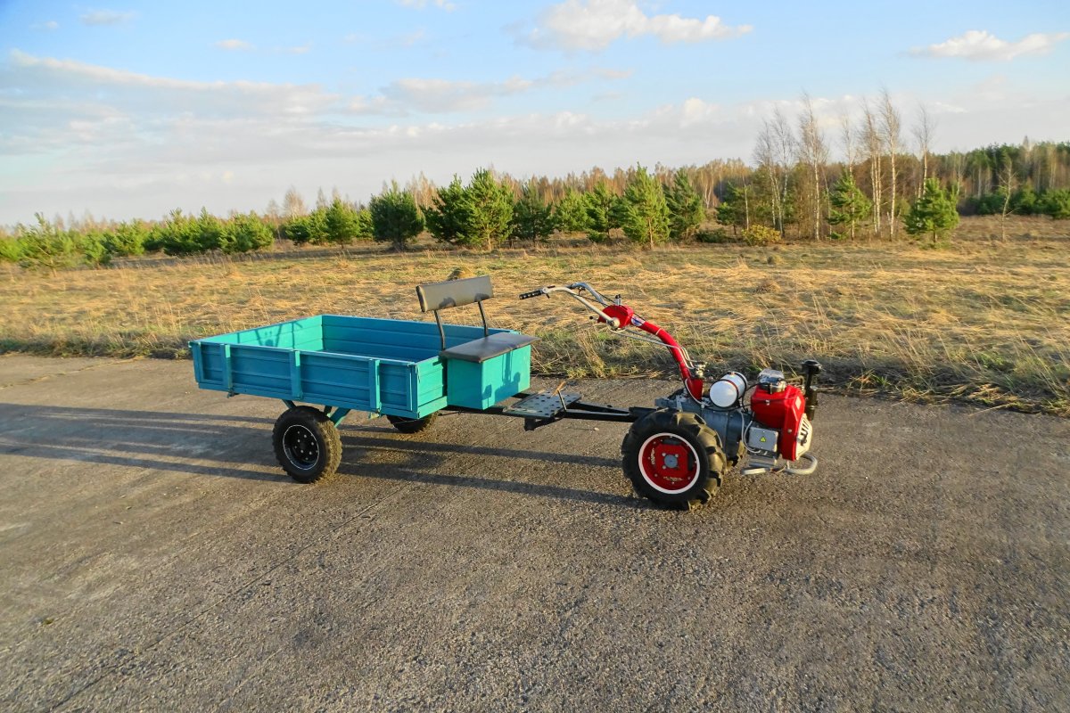 Мотоблоки с прицепом