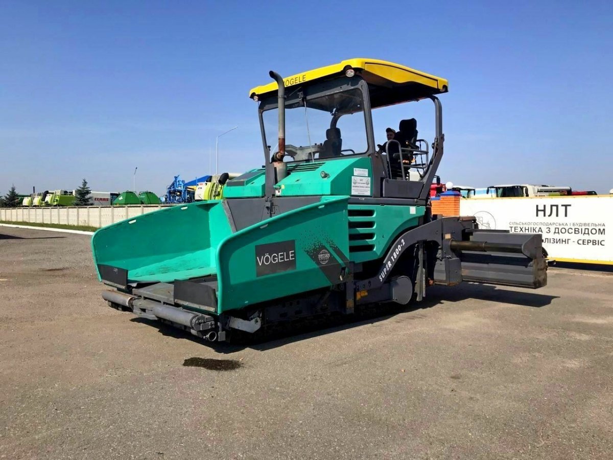 Асфальтоукладчик Vogele 1800