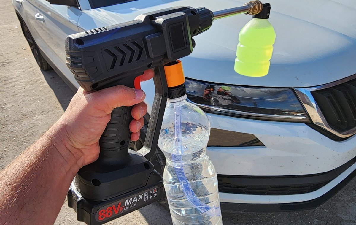 Аккумуляторная мойка