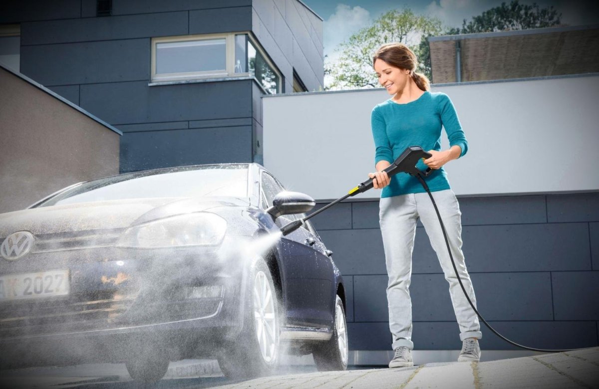 Мойка машины профессиональная