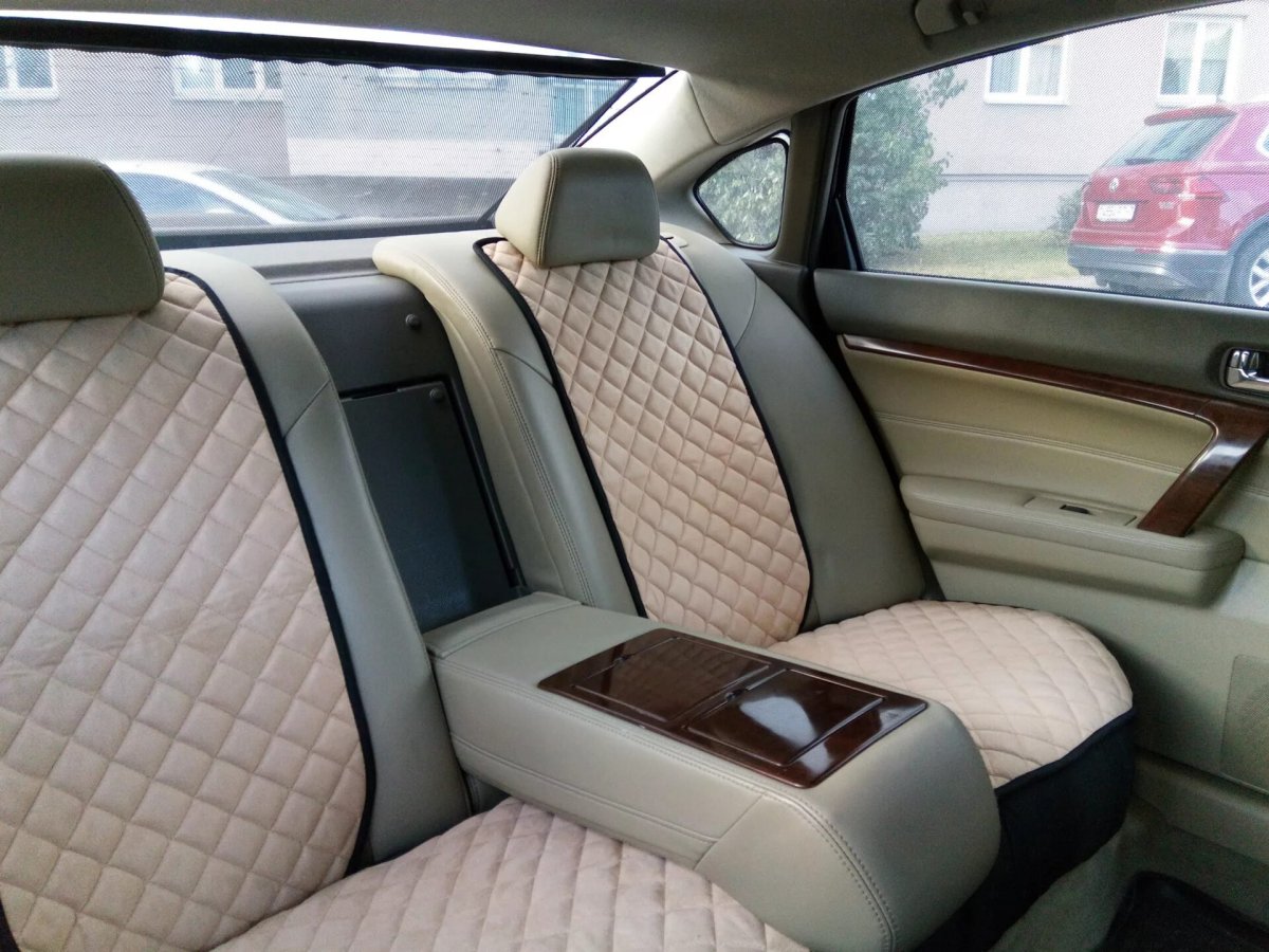 Чехлы в салон Nissan Teana j31