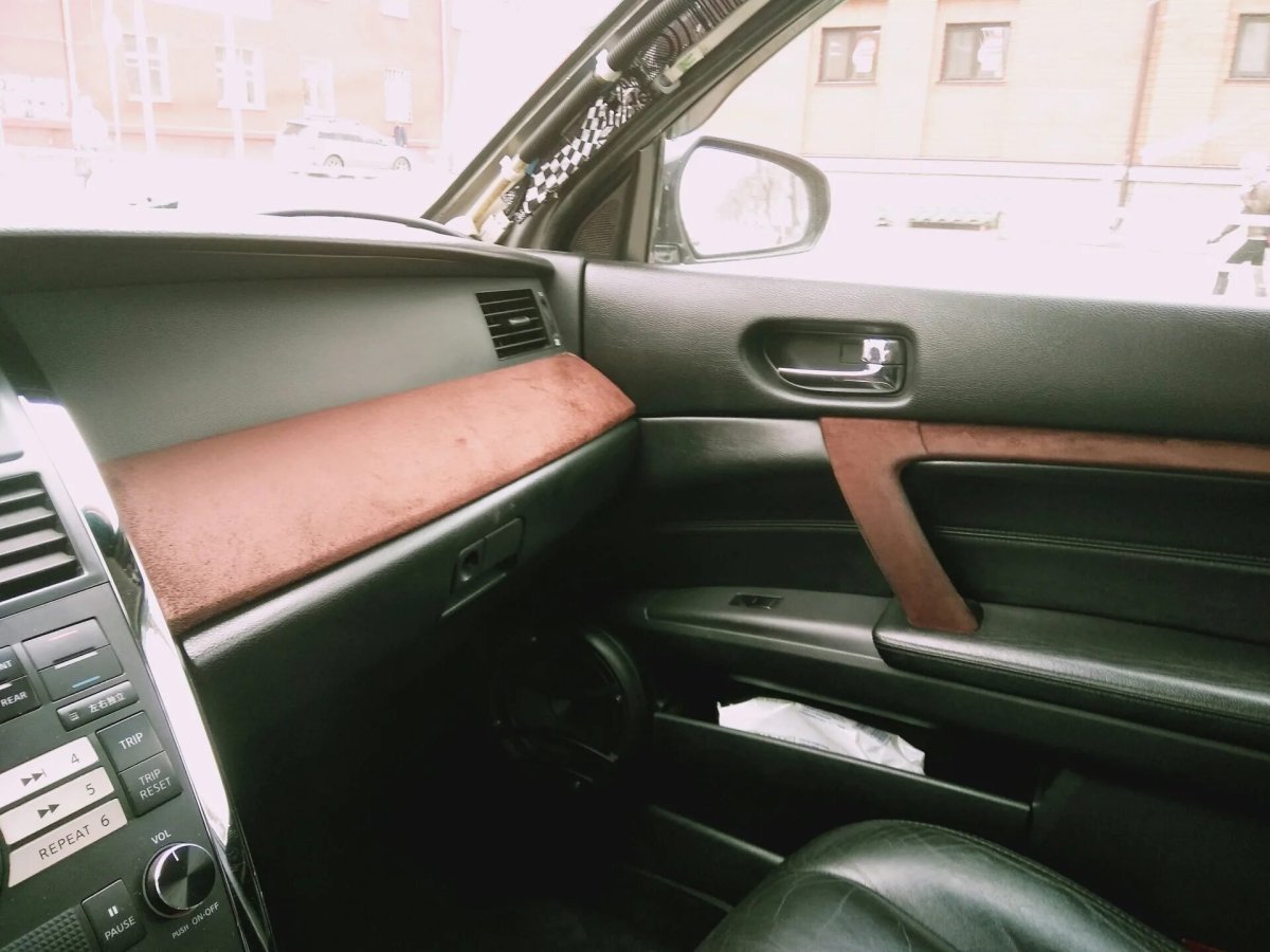 Алькантара салон j31