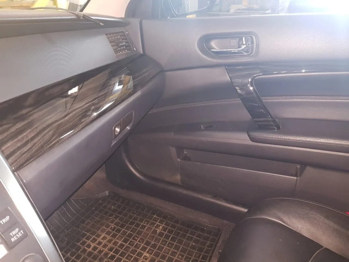 Рояльный лак Nissan Teana j32