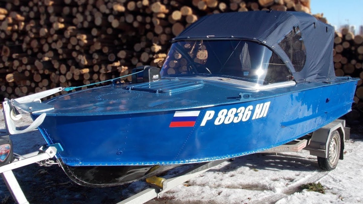 Мотолодка Прогресс 2