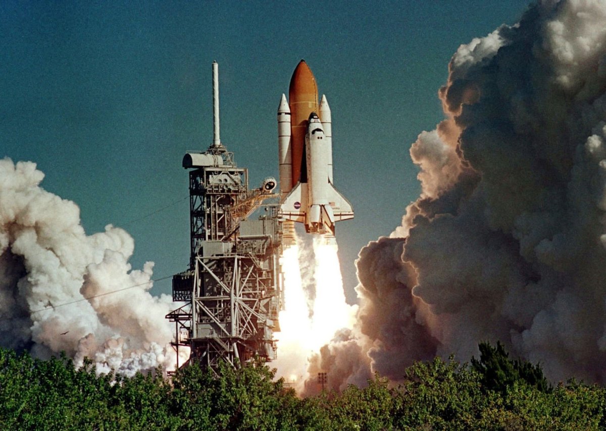 Спейс шаттл первый полет