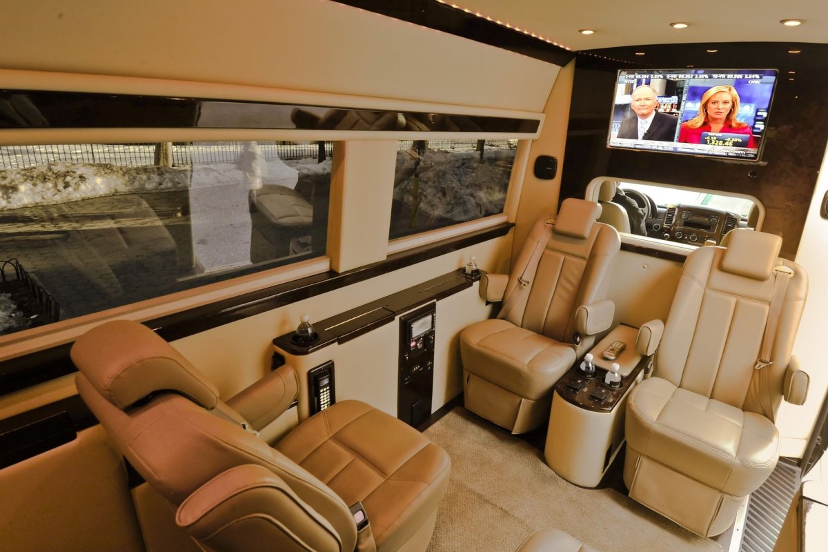 Мерседес Бенц Спринтер Майбах