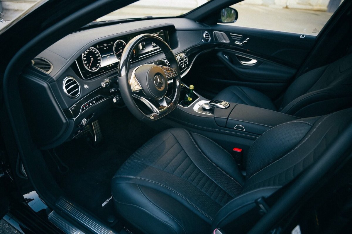 Мерседес 222 салон