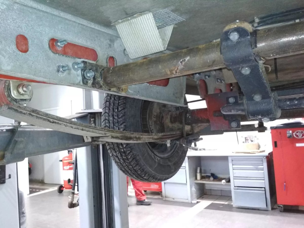 Легковой прицеп на рессорах от газели 3302