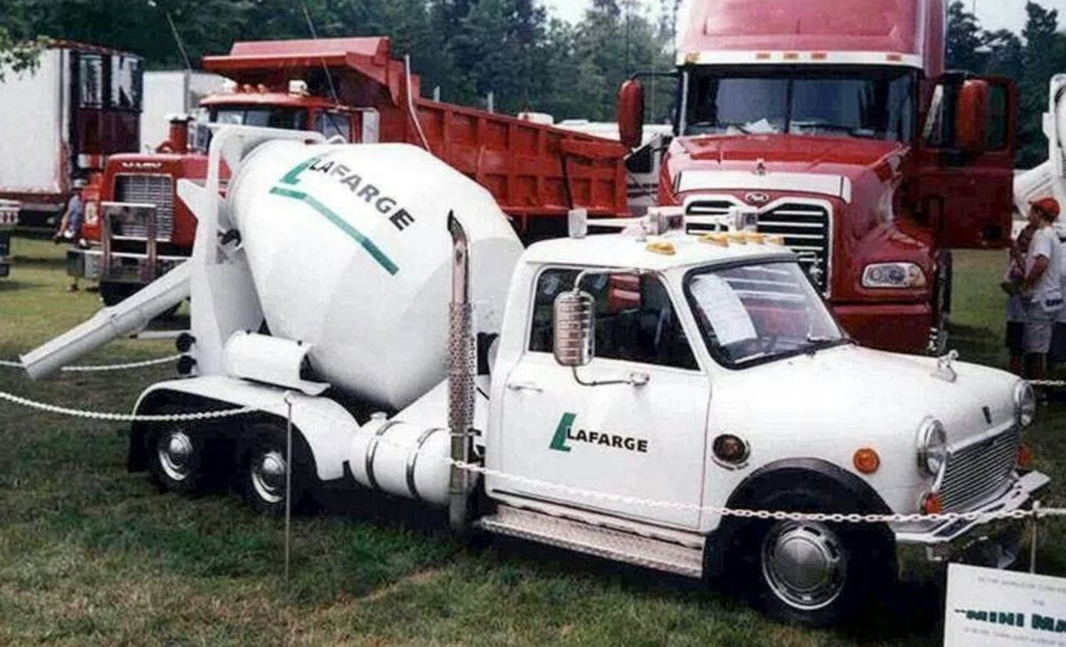 Mack Truck 124 бетономешалка