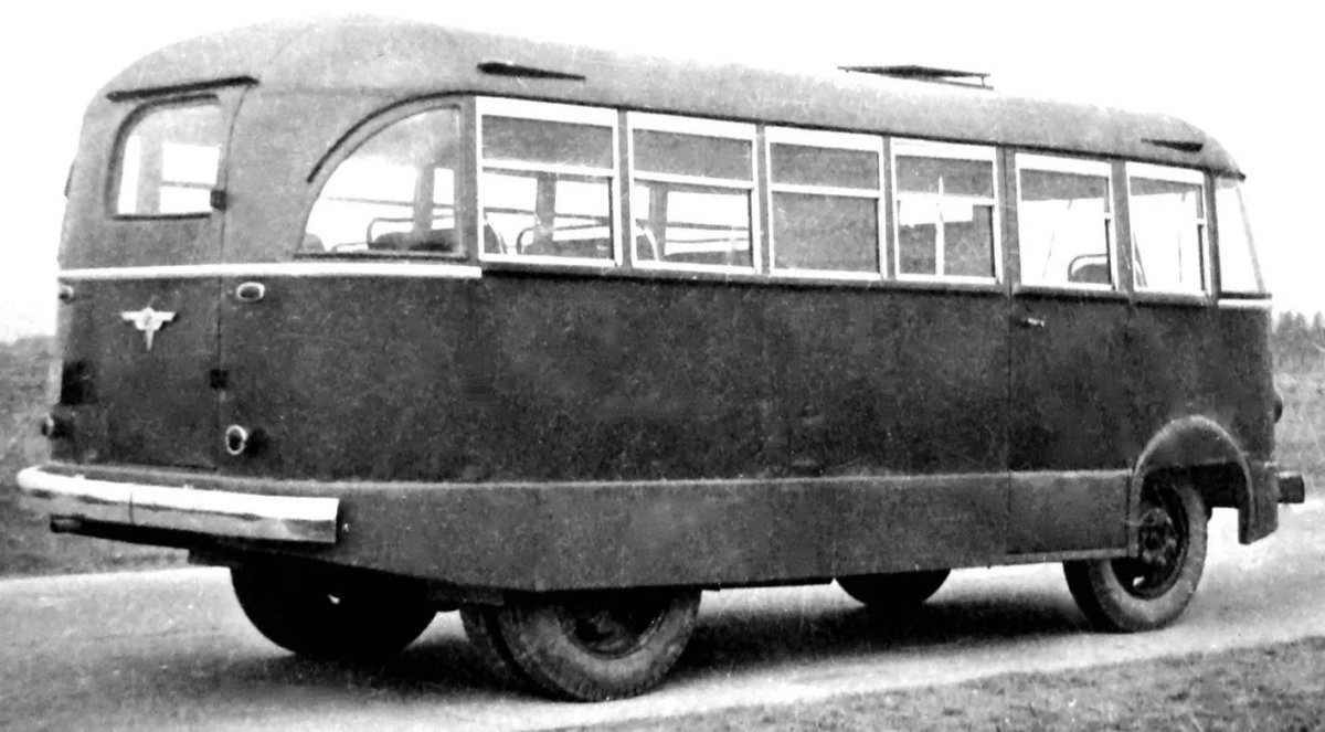 Армейский автобус апп-66 (на шасси ГАЗ-66)