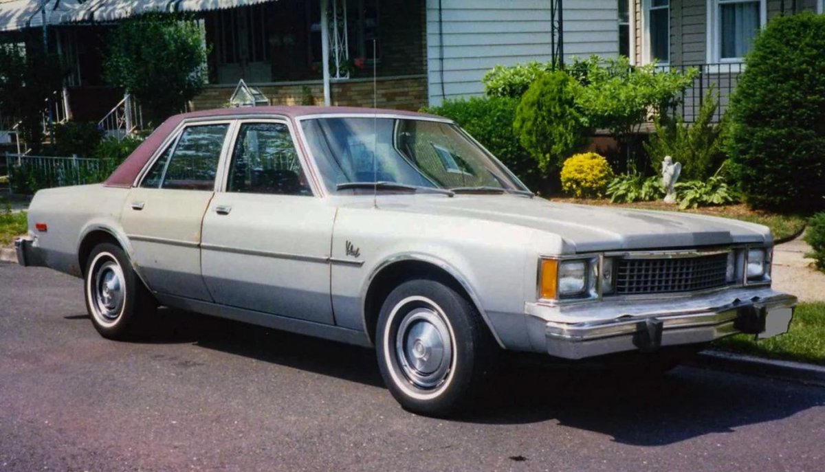 Плимут Воларе 1980