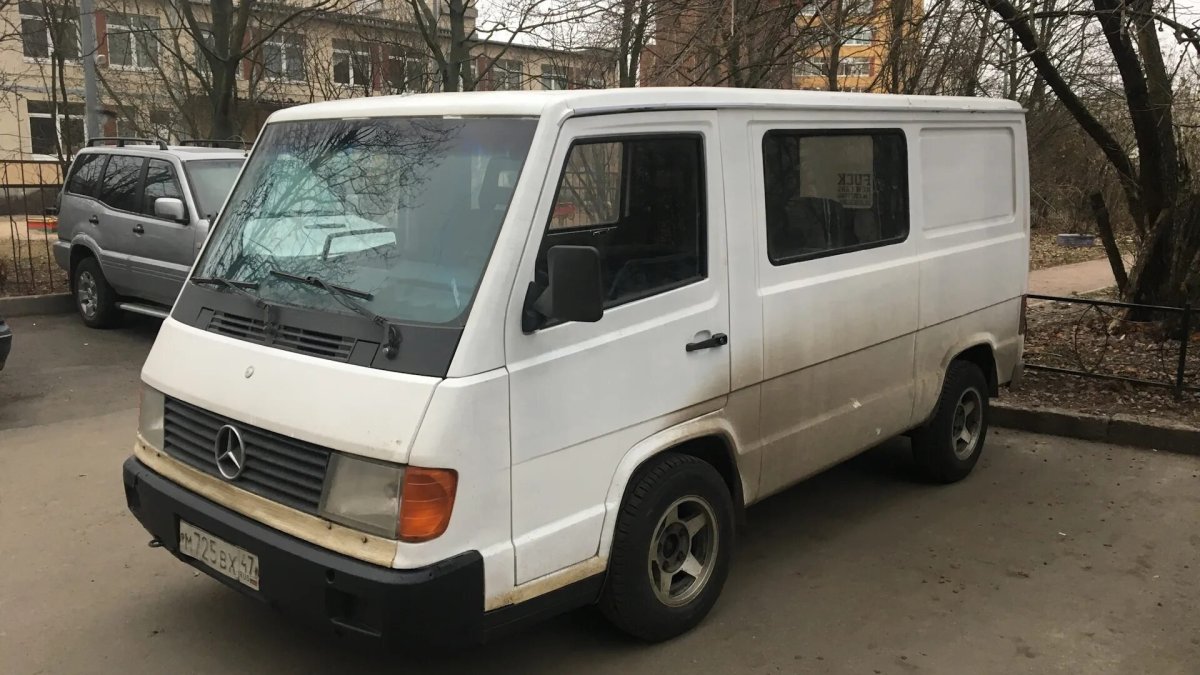 Mercedes-Benz mb100, 1992