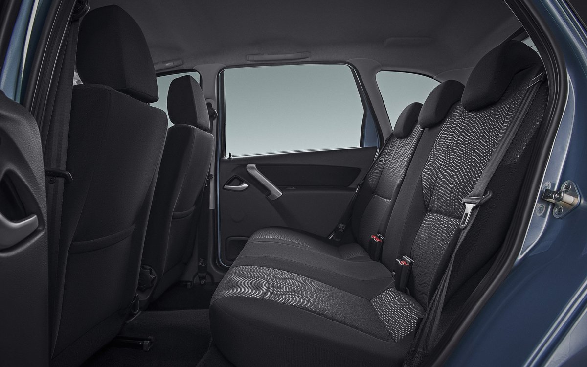 Салон Калина 2 универсал сзади