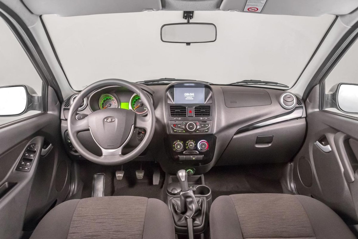 Лада Калина 2 хэтчбек салон