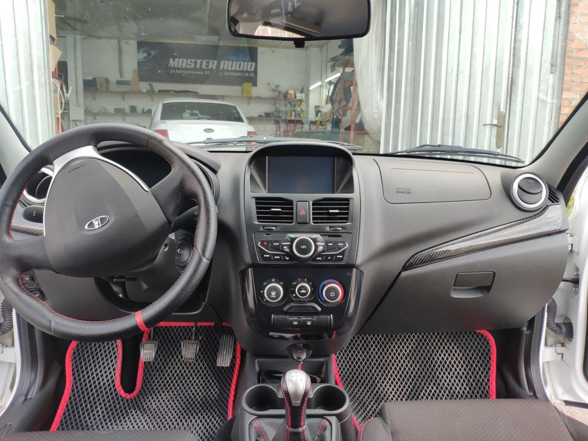 Лада Калина спорт 2 салон