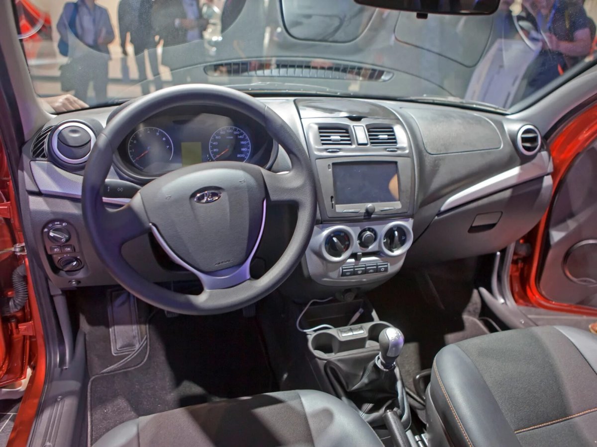 Лада Гранта 2 салон