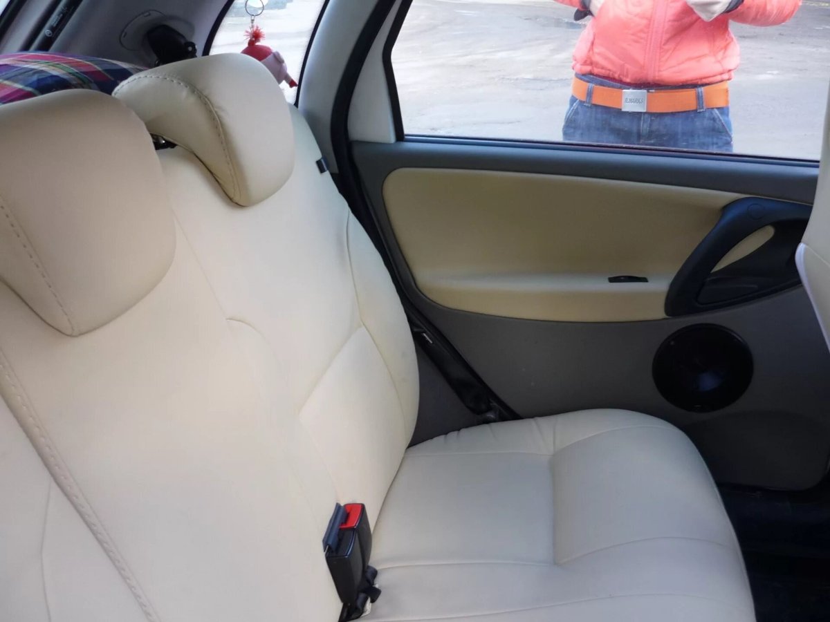 Белый салон Калина 1