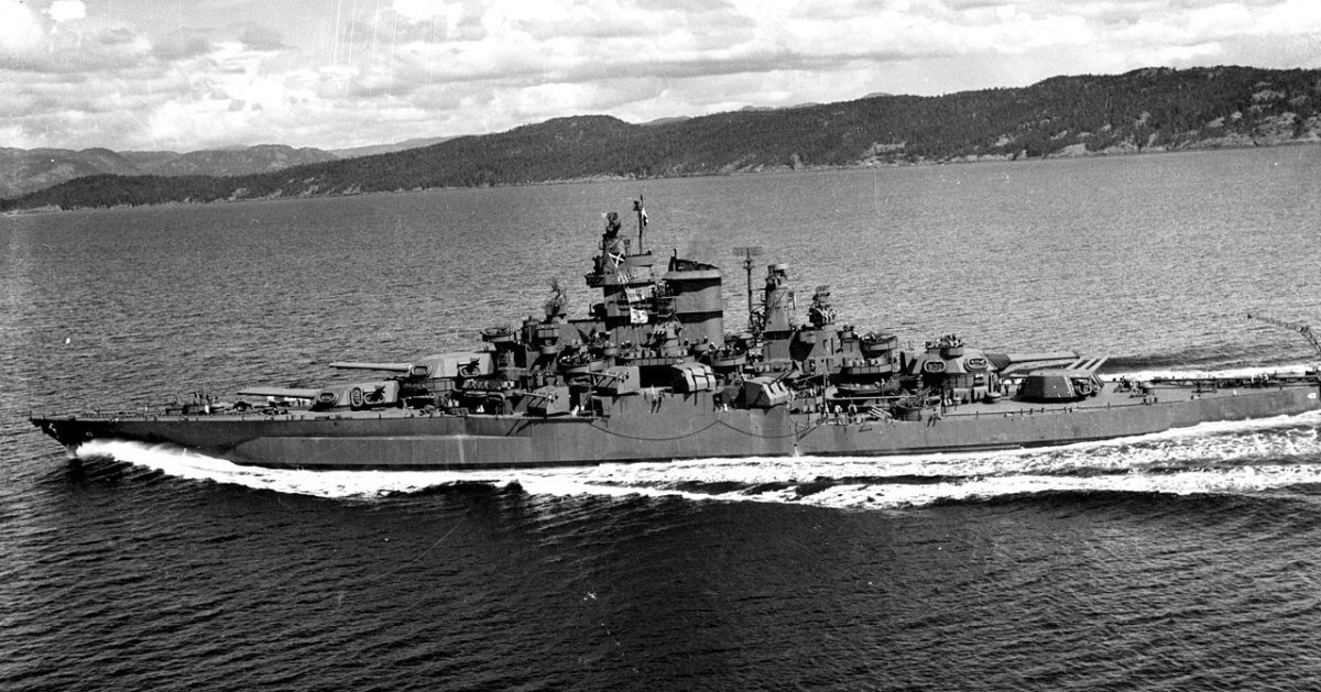 Американский линкор USS Tennessee BB-43
