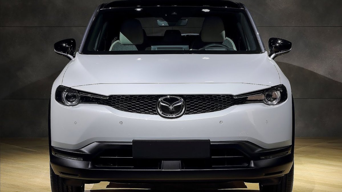 Новая Мазда mx30