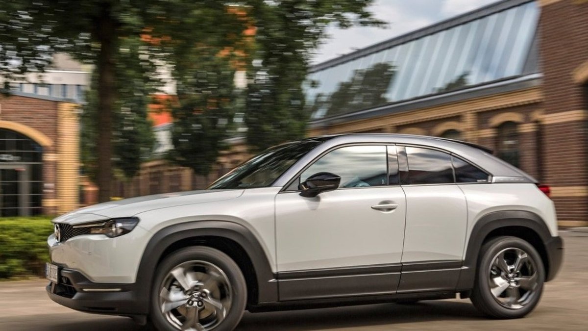 Гибрид Mazda MX-30