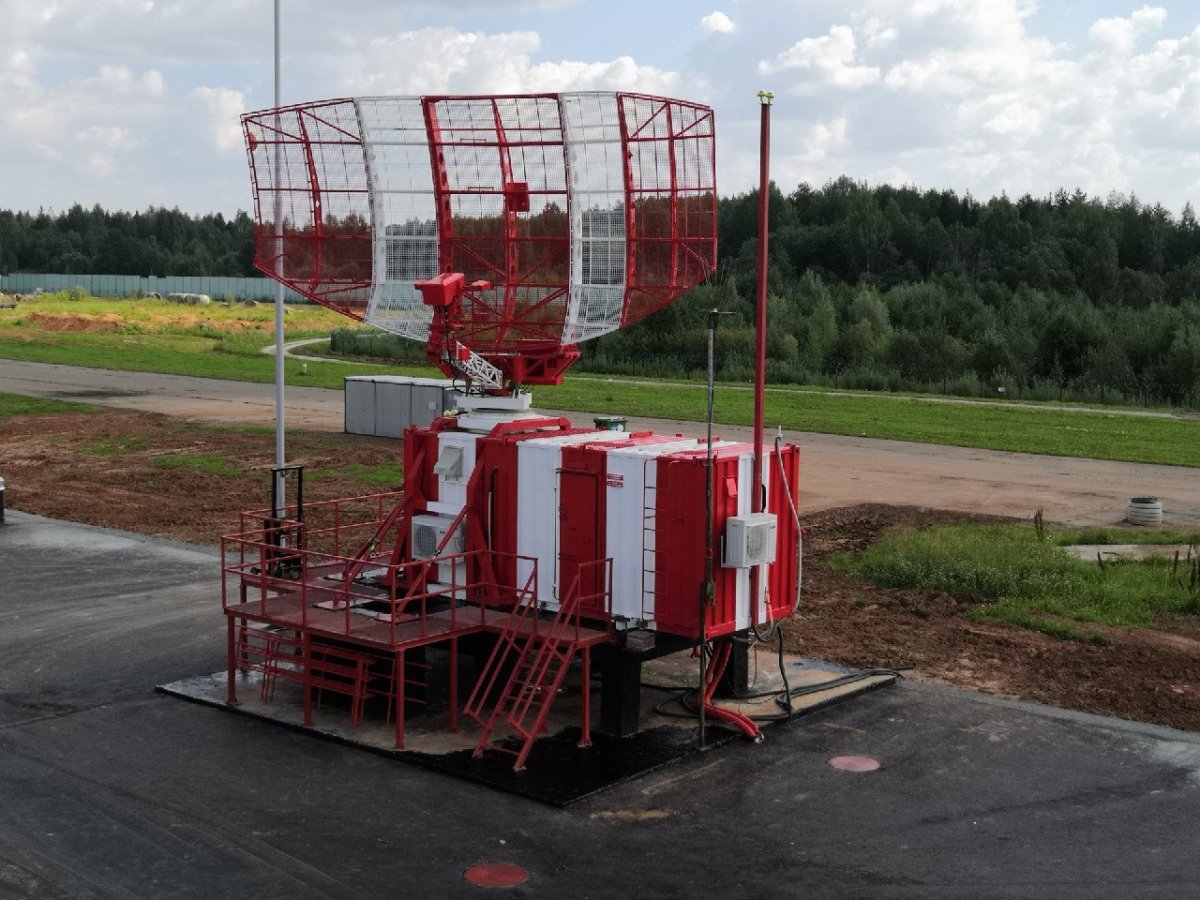 Аэродромный обзорный радиолокатор АОРЛ-1ам