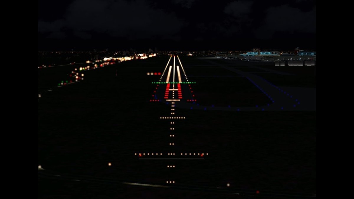 Взлетно посадочная полоса Пулково