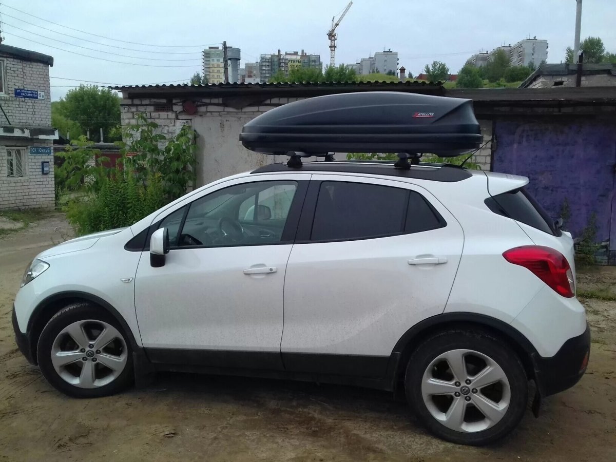 Opel Mokka автобокс
