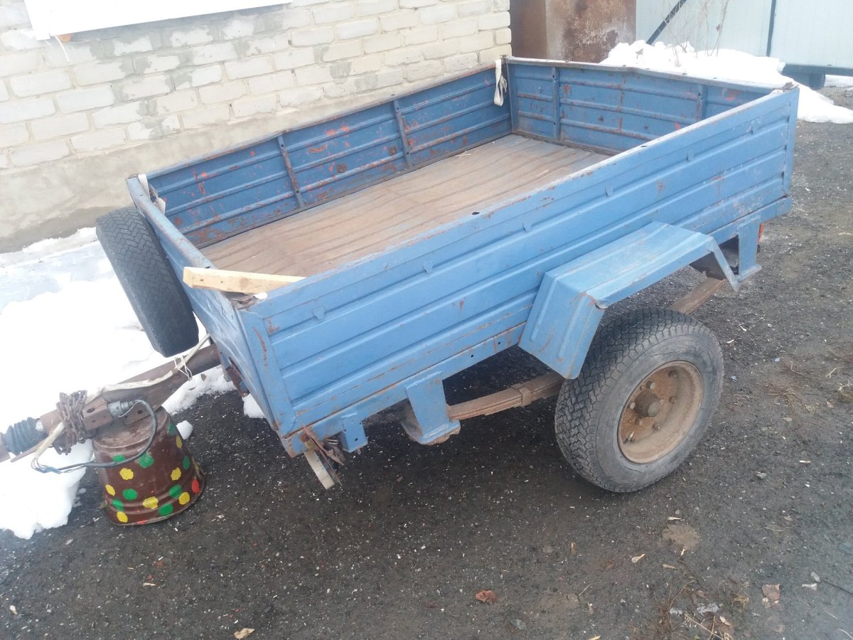 КАМАЗ 8125 прицеп легковой