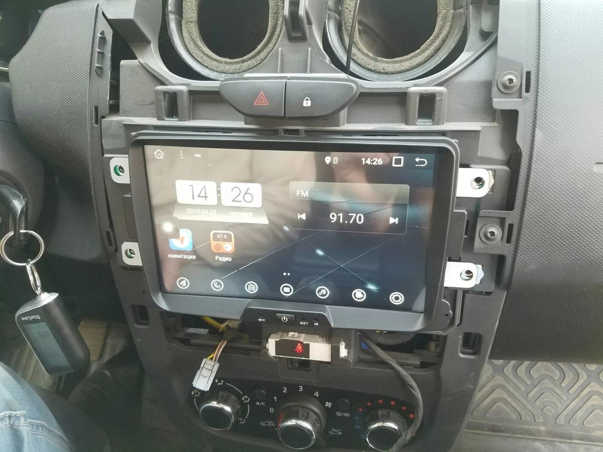 Renault Duster магнитола Android