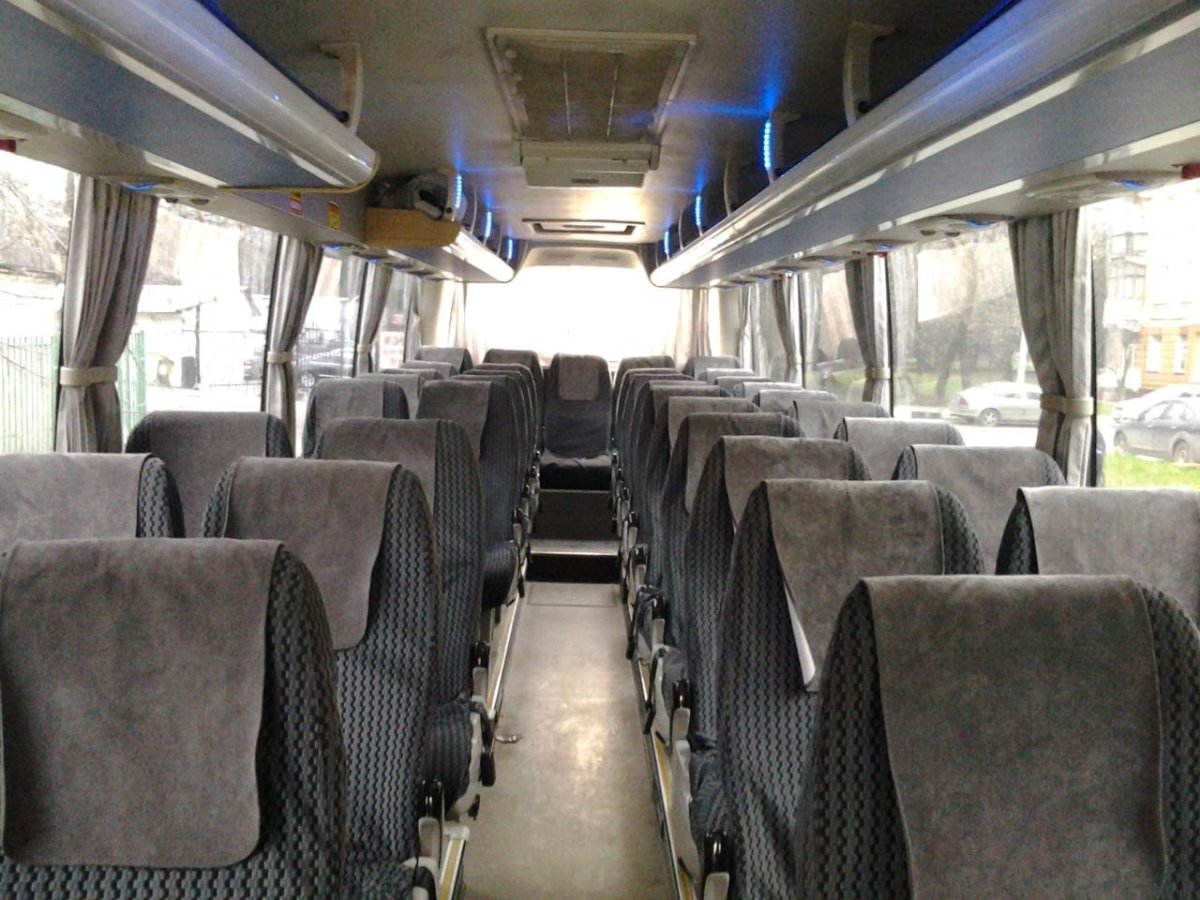 Автобус внутри фото