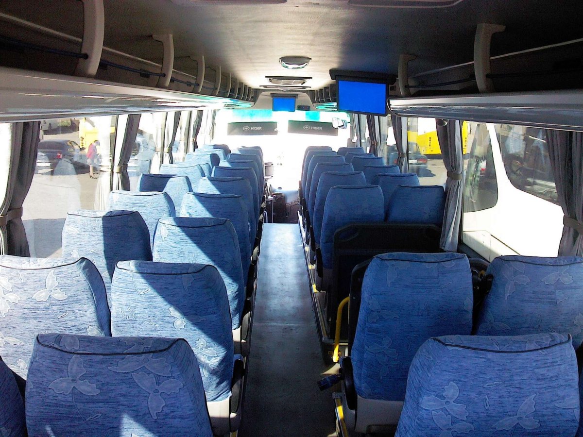 Автобус Хайгер 45 мест