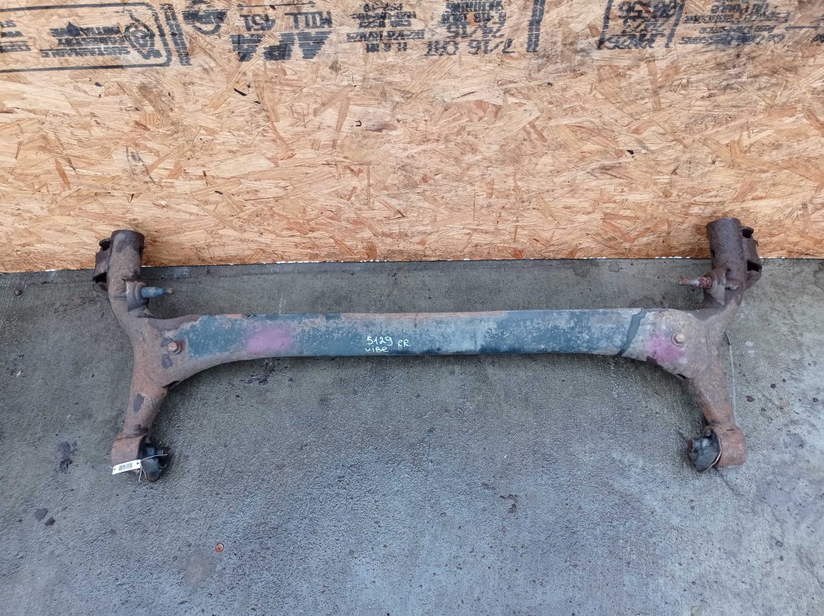 Ступица задняя Pontiac Vibe