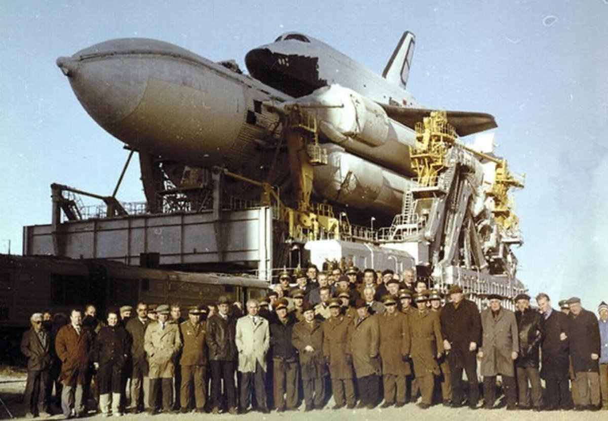 Буран 1988 космический корабль СССР