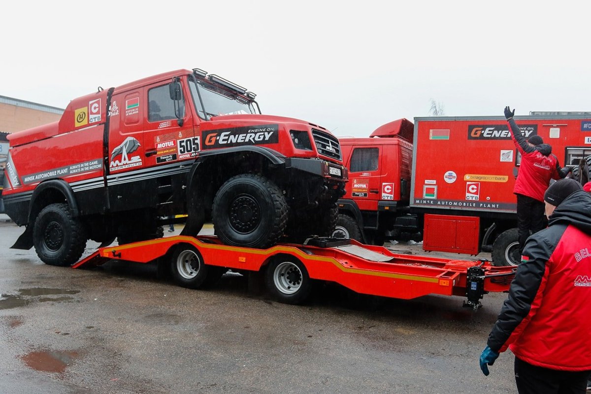 МАЗ Дакар 1/43