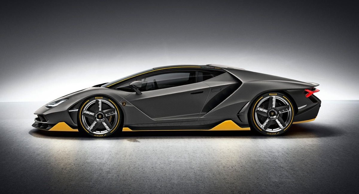 Lamborghini Centenario желтый