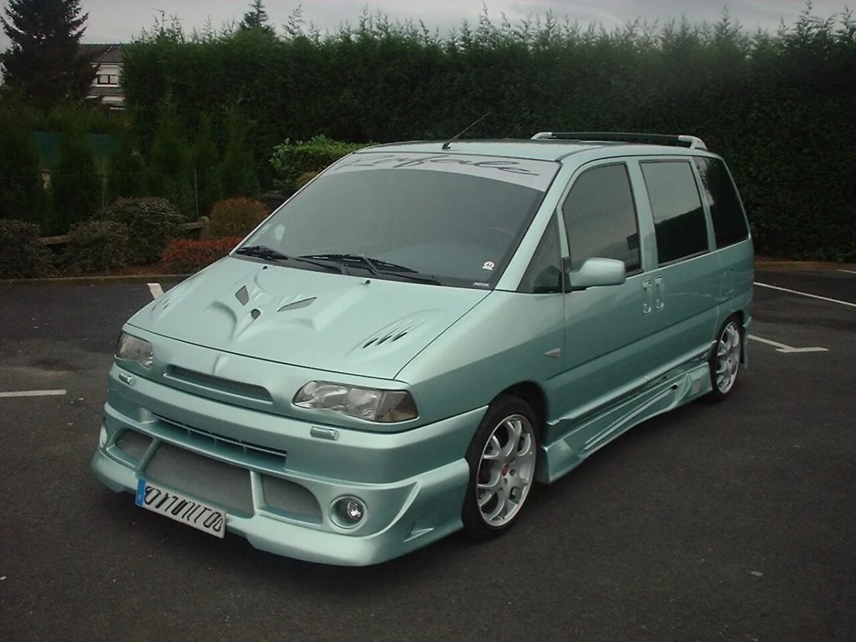 Пежо 806 Ситроен Эвазион Фиат Улисс