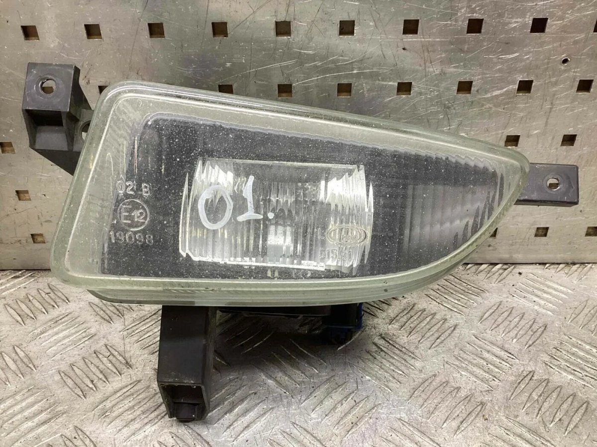 Противотуманные фары Опель Зафира б