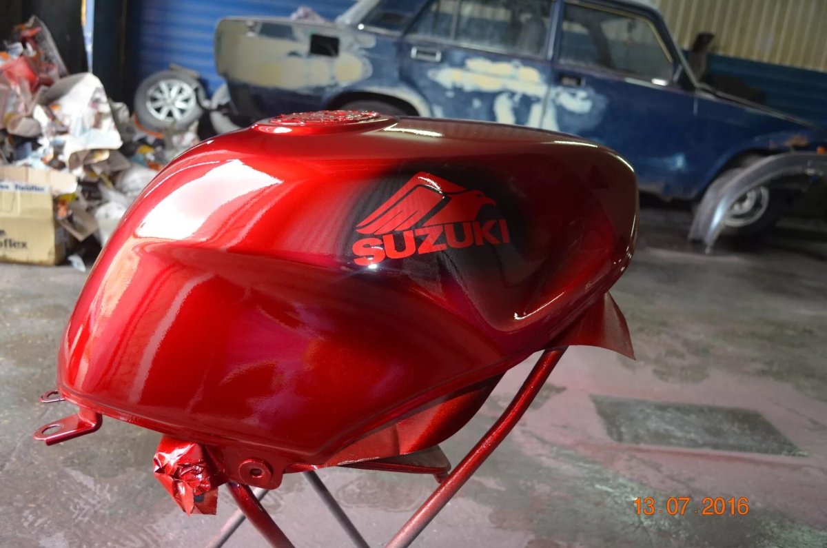 Мотоцикл красный Кенди