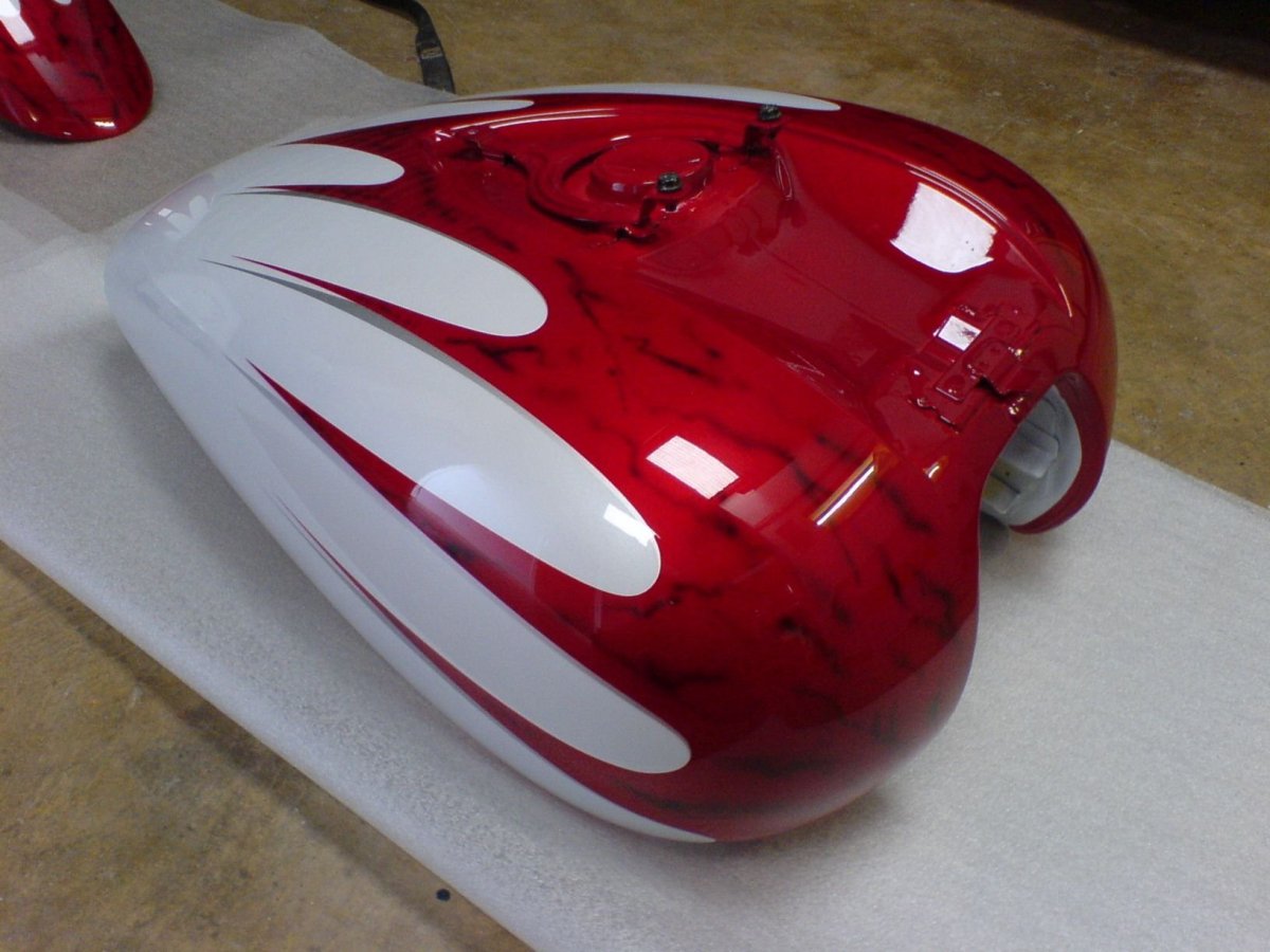 Покраска бака мотоцикла