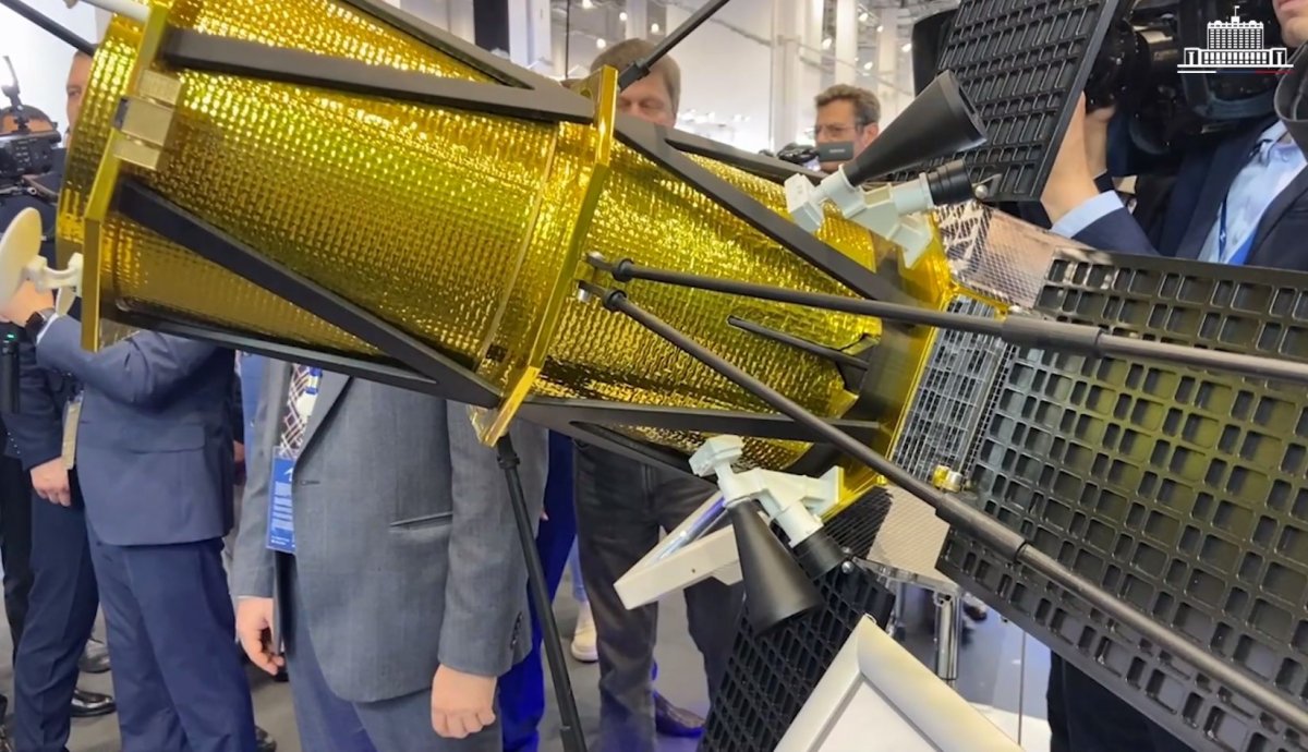 Российско белорусский космический аппарат