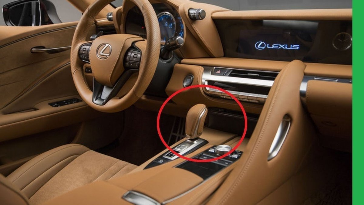 Lexus LC 500 салон