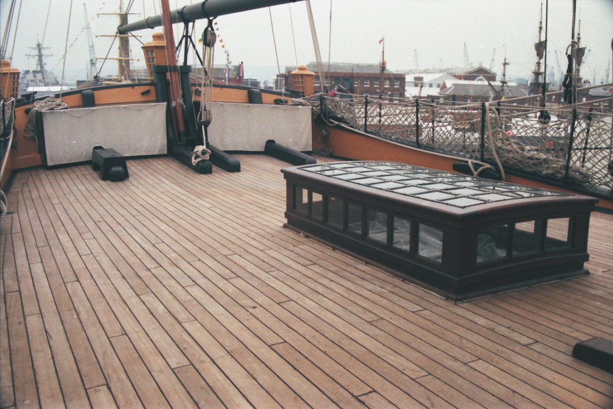 Палуба корабля