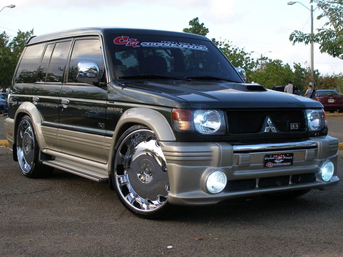 Тюнинговый Паджеро 2