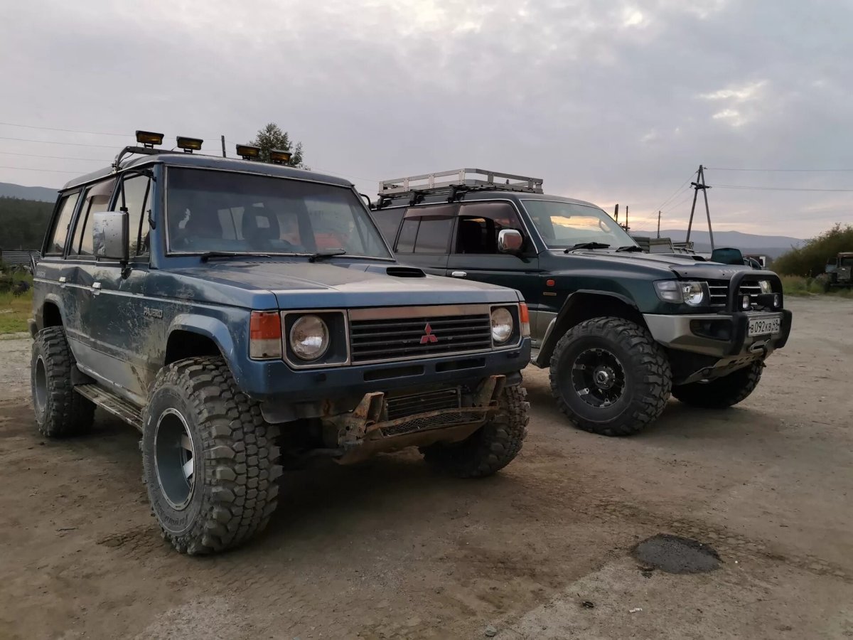 Митсубиси Паджеро 2 поколения