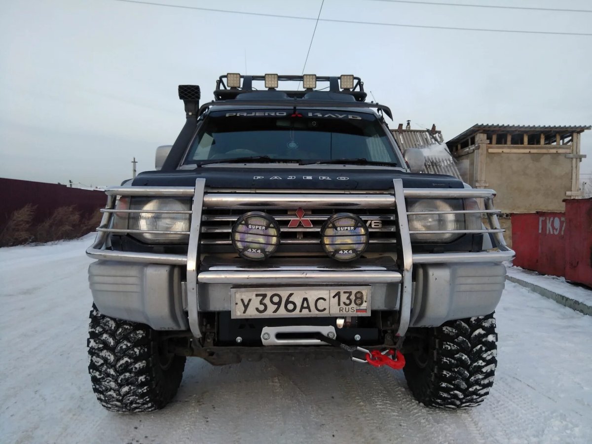 Мицубиси Паджеро 2