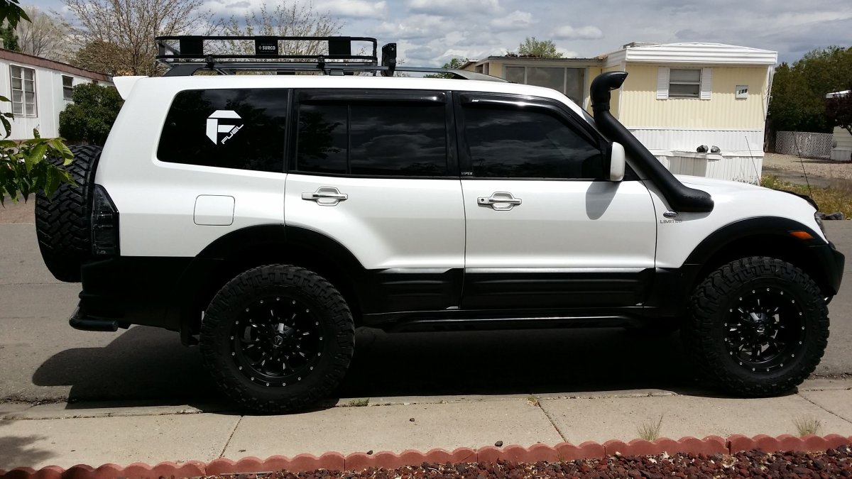 Митсубиси Паджеро 4x4